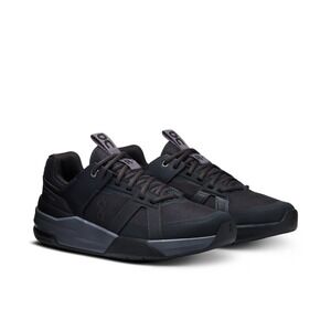On Running THE ROGER‎ Clubhouse Pro Youth Tennis Shoes Black Eclipse US 4Y EU 36